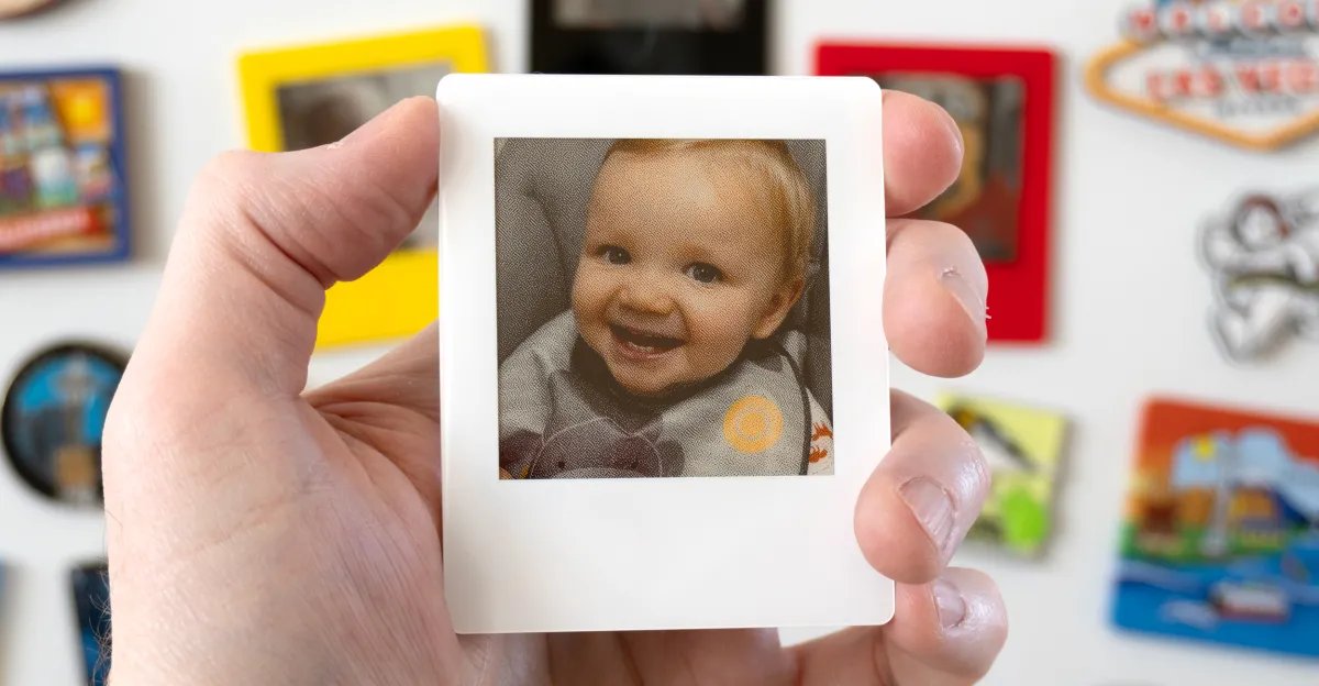 These digital Polaroids are a clever way to cover a fridge in memories These digital Polaroids are a clever way to cover a fridge in memories