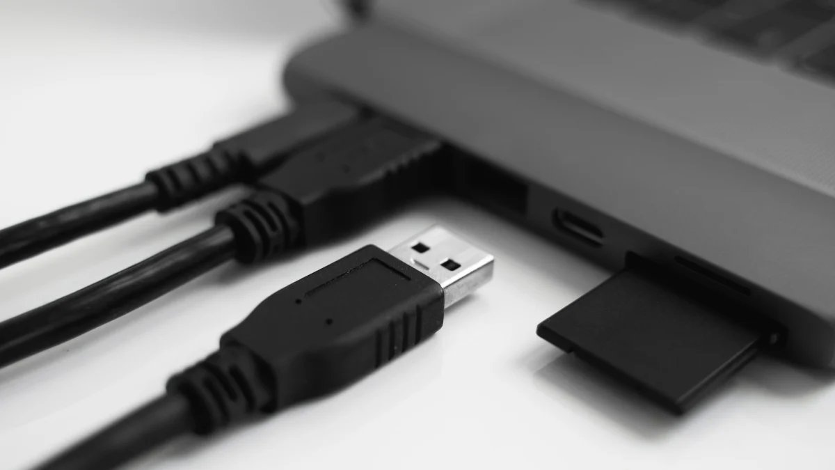 This Mac App Will Demystify Your Tangle of Cables This Mac App Will Demystify Your Tangle of Cables