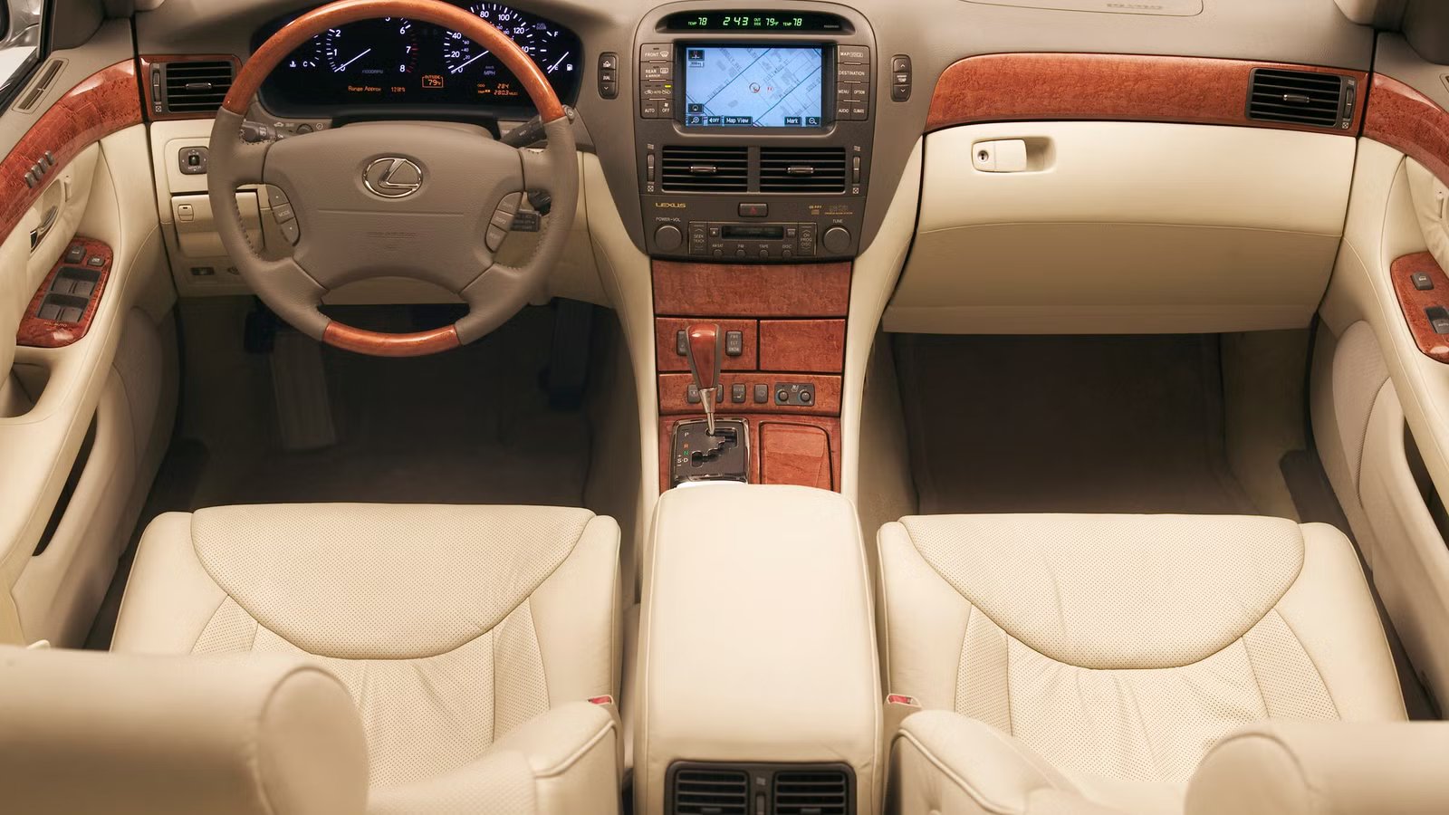Forget the massive infotainment screen—older car dashboards were actually smarter