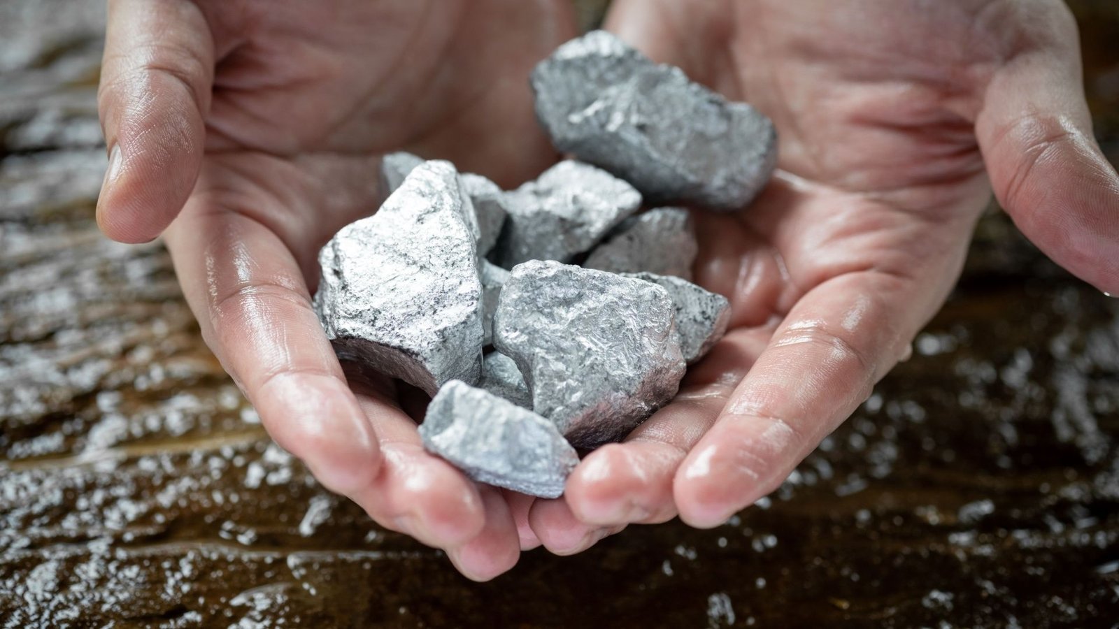 America may be sitting on a .5 trillion lithium jackpot beneath Oregon’s fragile volcanic desert landscape America may be sitting on a .5 trillion lithium jackpot beneath Oregon’s fragile volcanic desert landscape