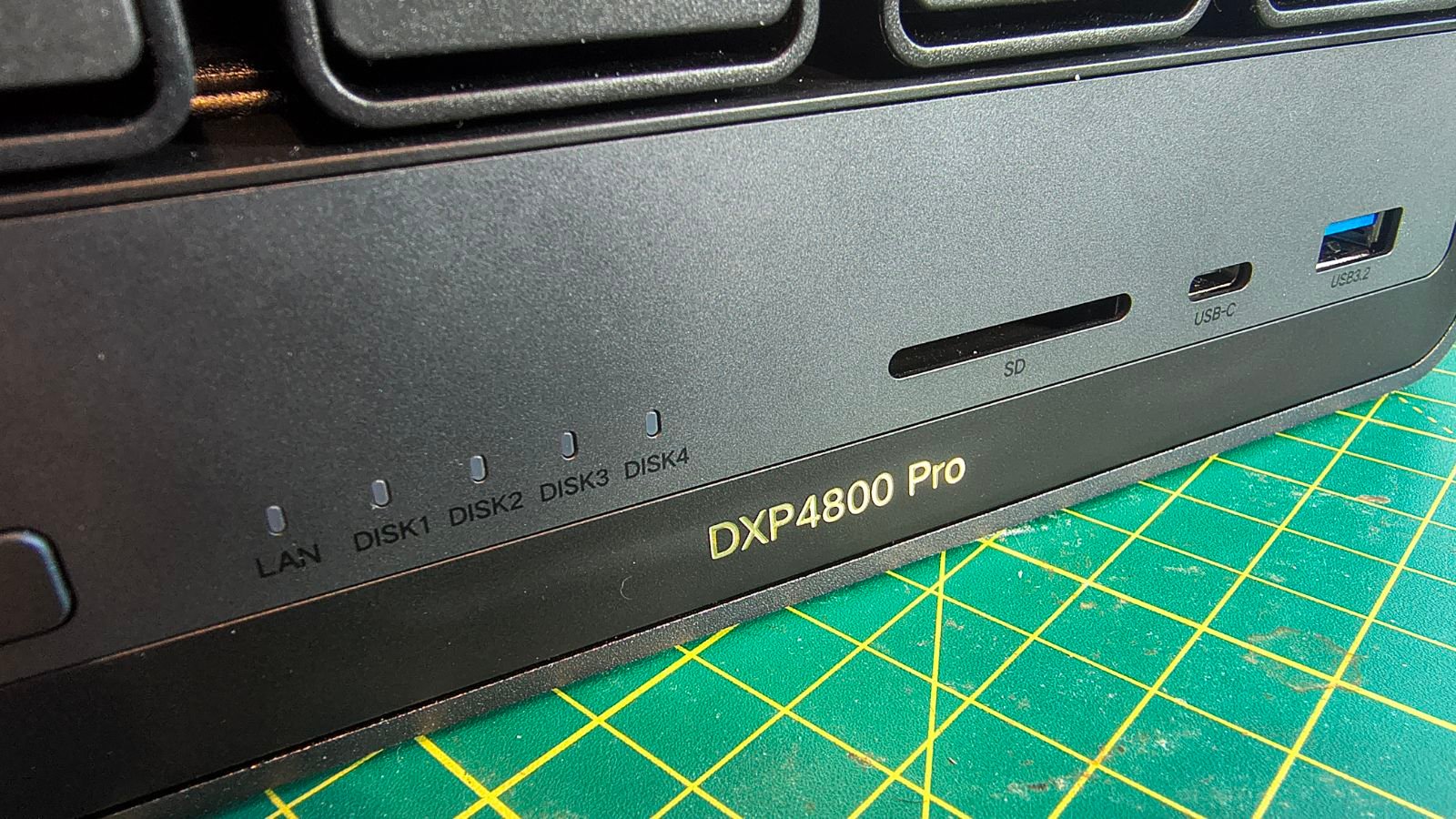 Ugreen DXP4800 Pro 4-bay NAS review