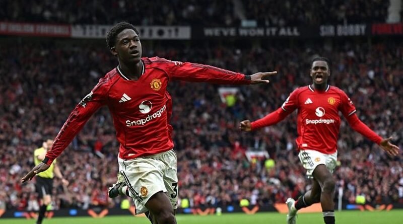 How to watch Sunderland vs Man Utd: live streams, TV details