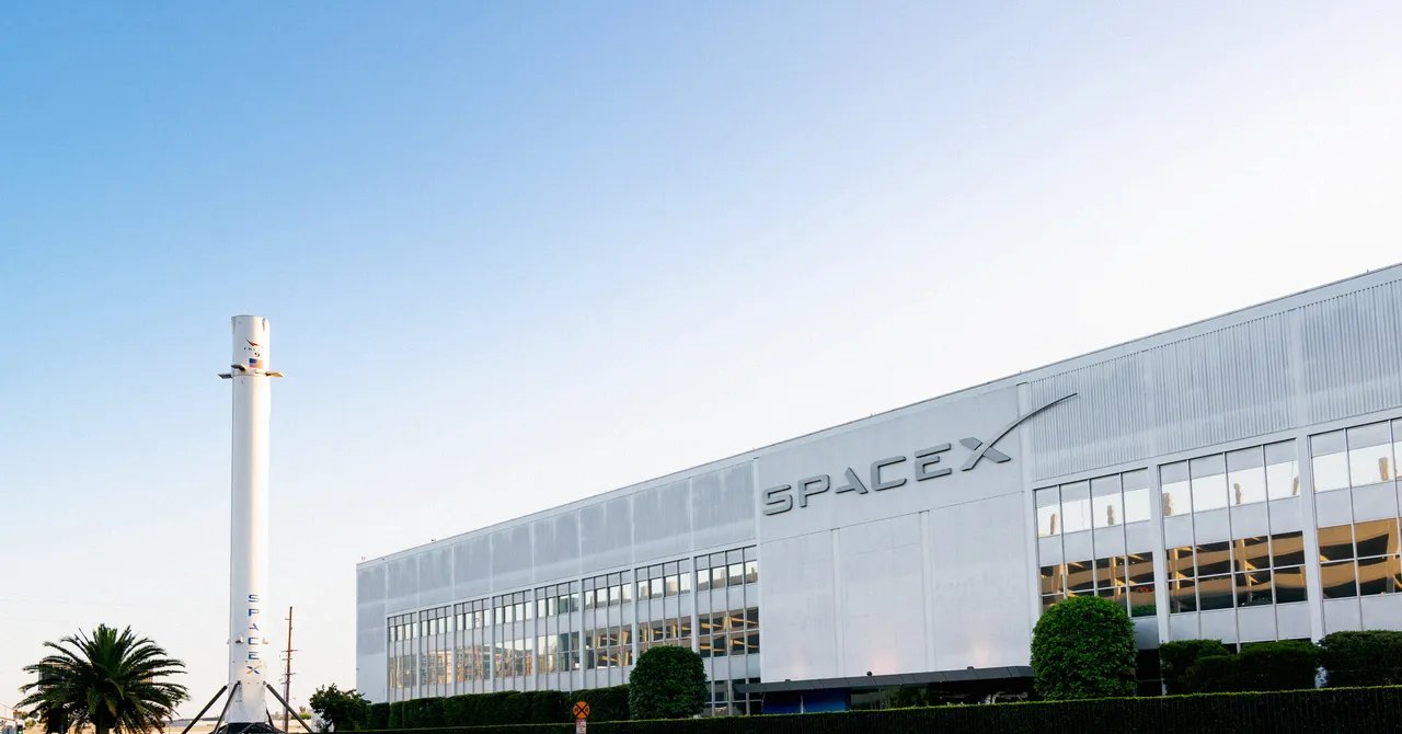 SpaceX IPO Filing Reveals Anthropic Is Paying  Billion a Year to Access Its Data Centers