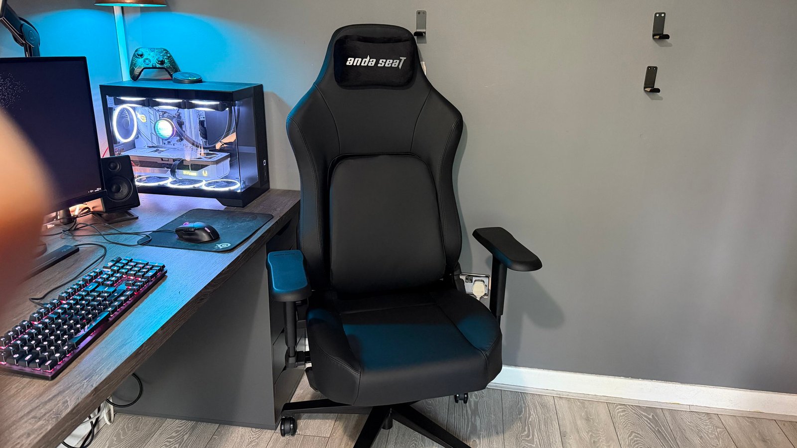 AndaSeat Phantom 4 Pro review: adaptive lumbar support comes at a cost
