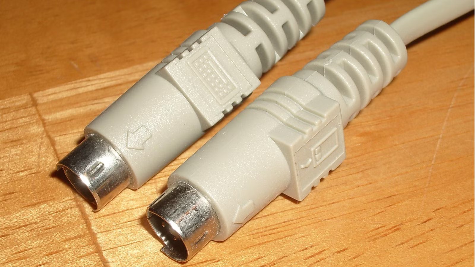 The forgotten PC ports that completely embarrass modern USB The forgotten PC ports that completely embarrass modern USB