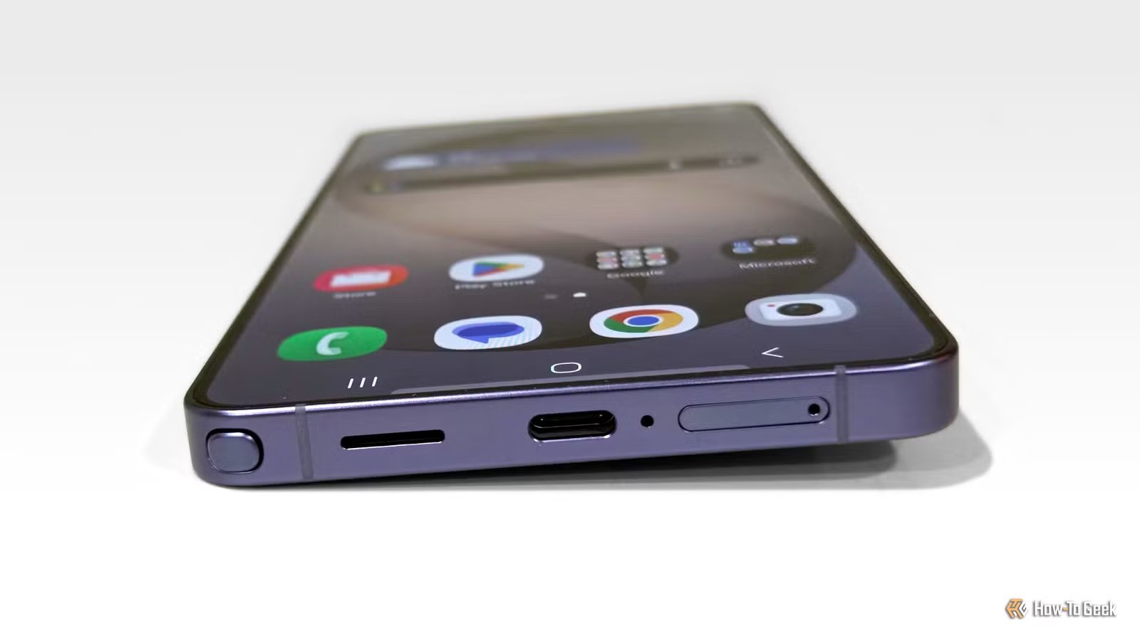 Samsung’s camera wobble is ruining its flagship phones—and a case won’t fix it Samsung’s camera wobble is ruining its flagship phones—and a case won’t fix it