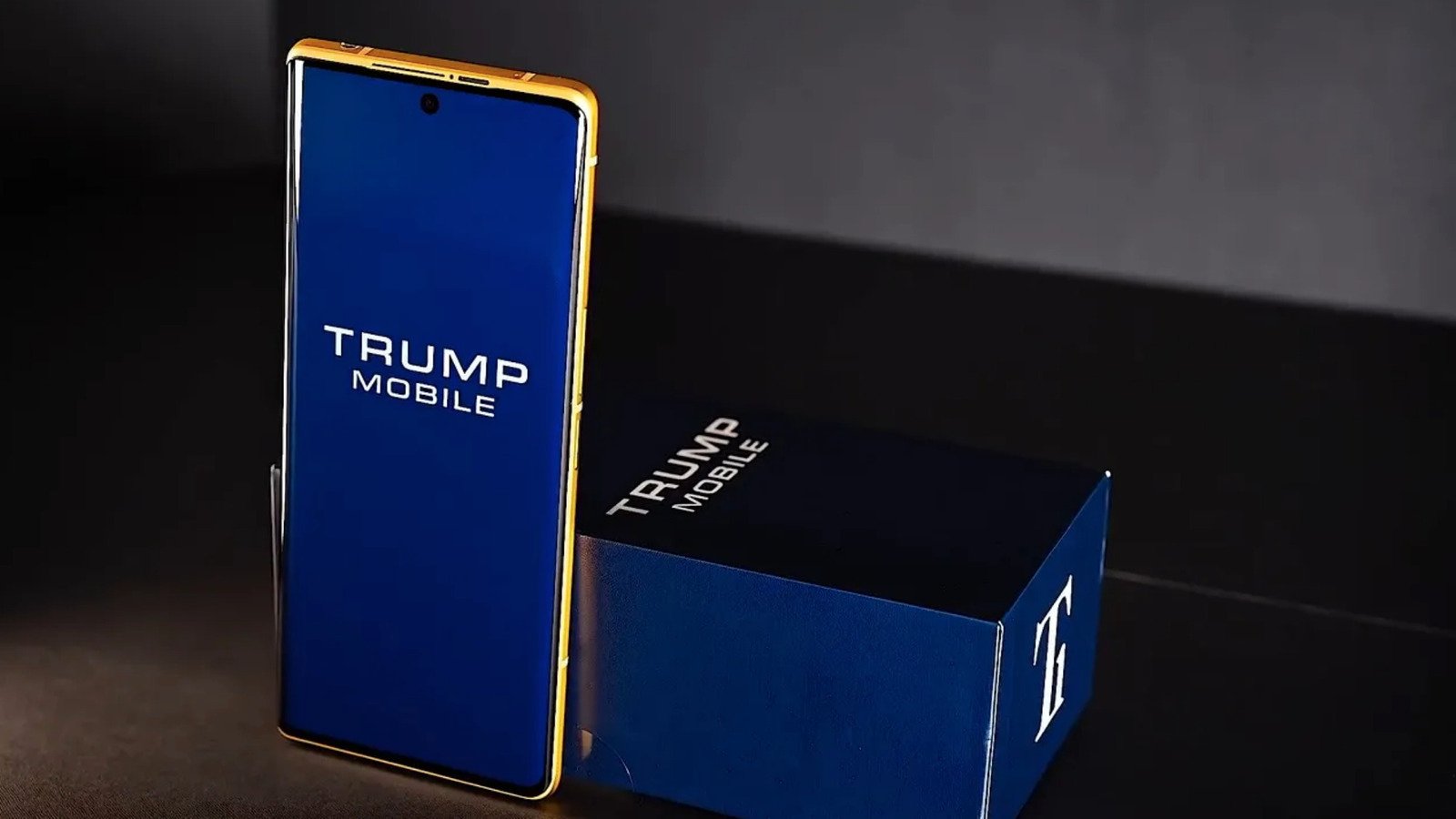 That Awful Gold Trump Phone Will Reportedly Ship This Week That Awful Gold Trump Phone Will Reportedly Ship This Week