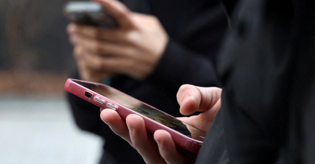Many Child Safety Features on Social Apps Don’t Work, Report Finds