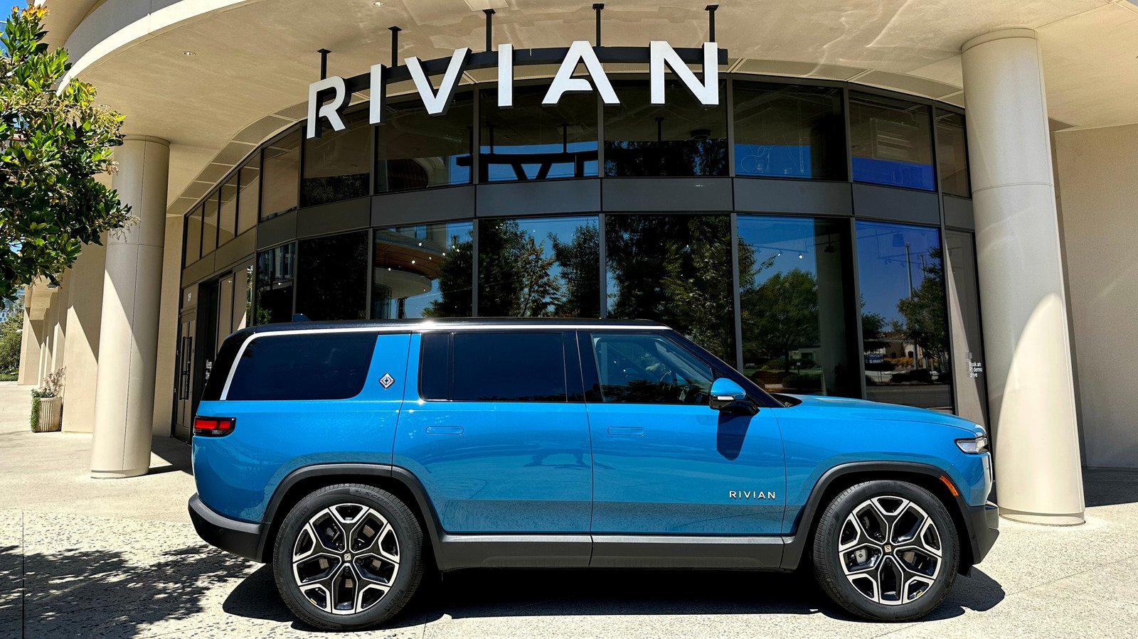 Rivian Faces A Class Action Lawsuit Over Self-Driving In Its Early Vehicles Rivian Faces A Class Action Lawsuit Over Self-Driving In Its Early Vehicles