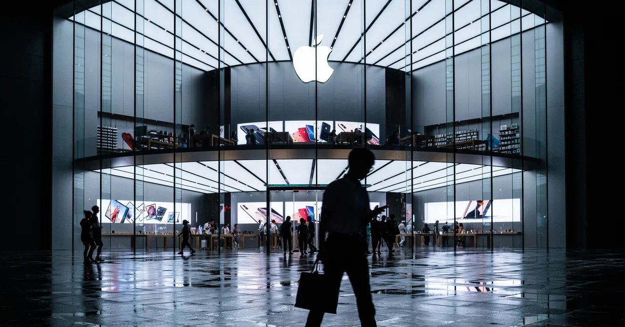 Security Roundup: Apple’s Hide My Email Service Fails to Hide Your Email